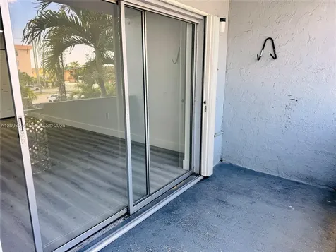 6095 W 18th Avenue Hialeah FL 33012