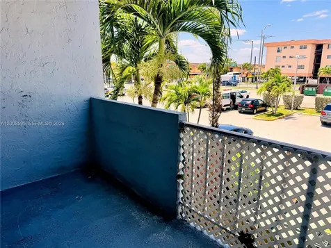 6095 W 18th Avenue Hialeah FL 33012