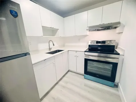 6095 W 18th Avenue Hialeah FL 33012