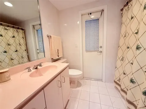 13431 SW 32nd Street Miami FL 33175