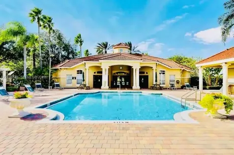 8520 Sunrise Key Drive Kissimmee FL 34747