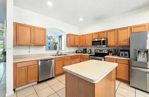 8520 Sunrise Key Drive Kissimmee FL 34747
