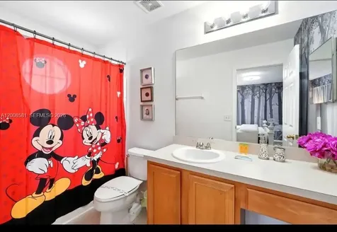 8520 Sunrise Key Drive Kissimmee FL 34747