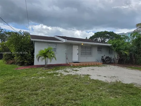 11800 SW 216th Street Miami FL 33170