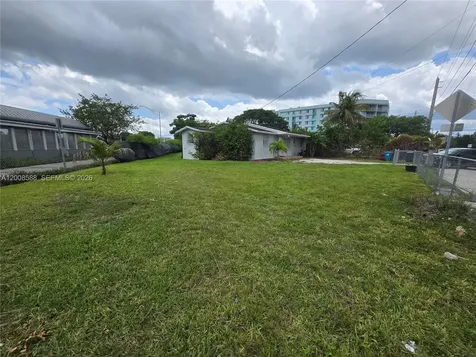 11800 SW 216th Street Miami FL 33170