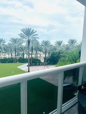 10275 Collins Avenue Bal Harbour FL 33154