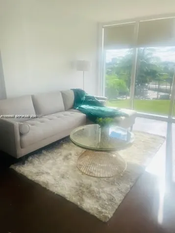 10275 Collins Avenue Bal Harbour FL 33154