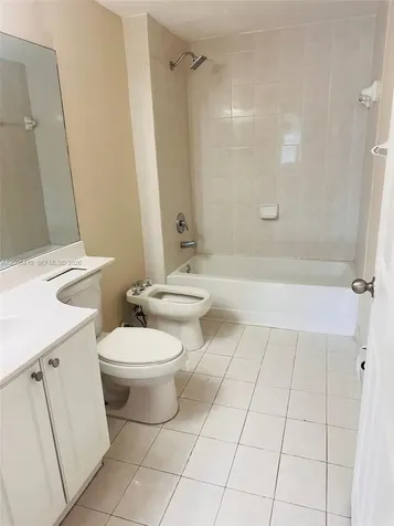 17350 NW 67 Avenue Miami Lakes FL 33015