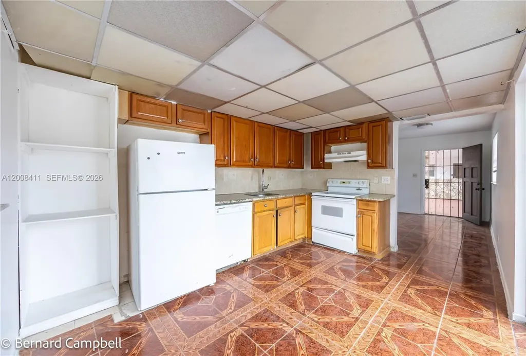 321 SW 1st Court Pompano Beach FL 33060