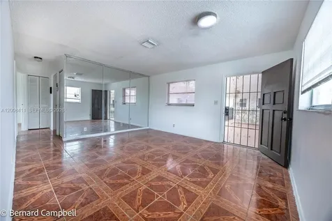 321 SW 1st Court Pompano Beach FL 33060