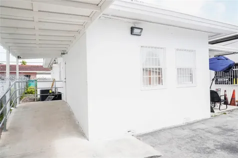 2597 SW 37th Avenue Miami FL 33133