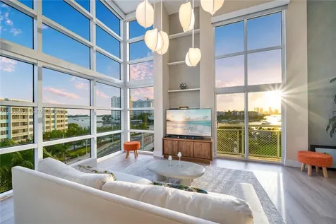 1701 Sunset Harbour Drive Miami Beach FL 33139