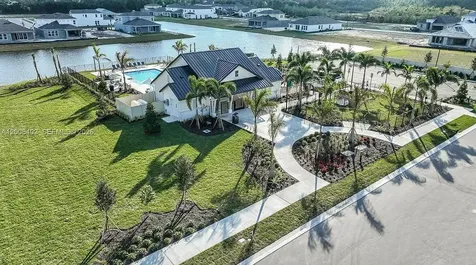 657 SE Ranch Oak Circle Port St. Lucie FL 34984