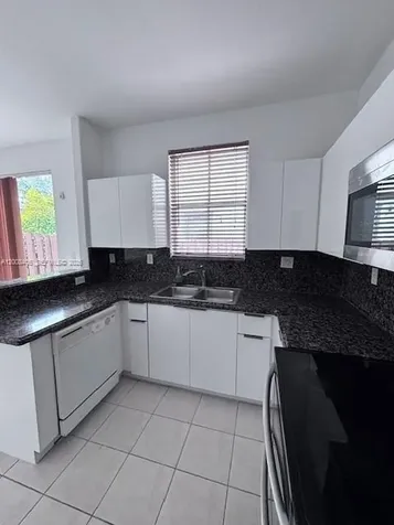 11643 NW 78th Street Doral FL 33178