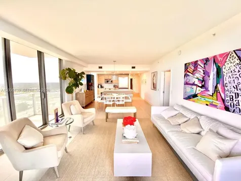16385 Biscayne Boulevard North Miami Beach FL 33160
