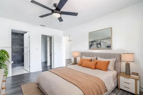 9804 NW 37th Street Sunrise FL 33351