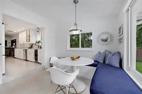 5715 SW 56th Terrace Miami FL 33143