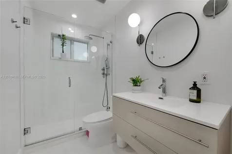 5715 SW 56th Terrace Miami FL 33143