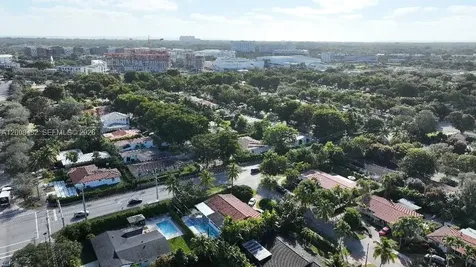 5715 SW 56th Terrace Miami FL 33143