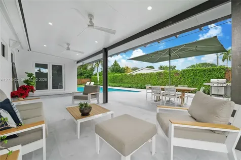 5715 SW 56th Terrace Miami FL 33143