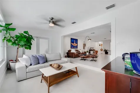 5715 SW 56th Terrace Miami FL 33143