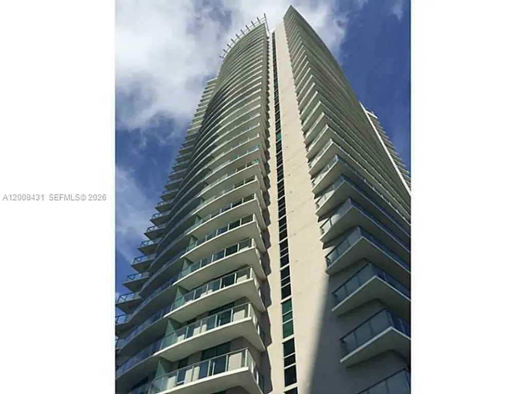 1100 S Miami Avenue Miami FL 33130