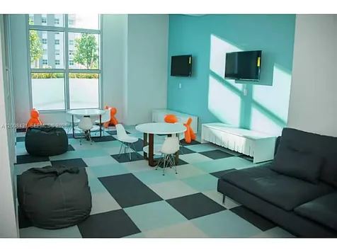 1100 S Miami Avenue Miami FL 33130