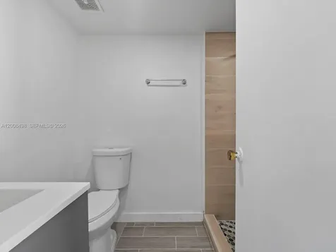 252 E 36th Street Hialeah FL 33013