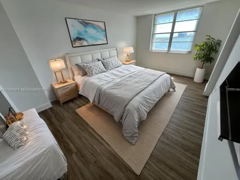 500 Bayview Drive Sunny Isles Beach FL 33160