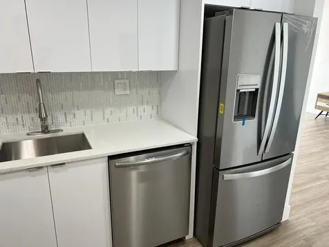 500 Bayview Drive Sunny Isles Beach FL 33160