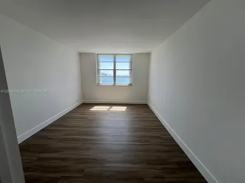 500 Bayview Drive Sunny Isles Beach FL 33160