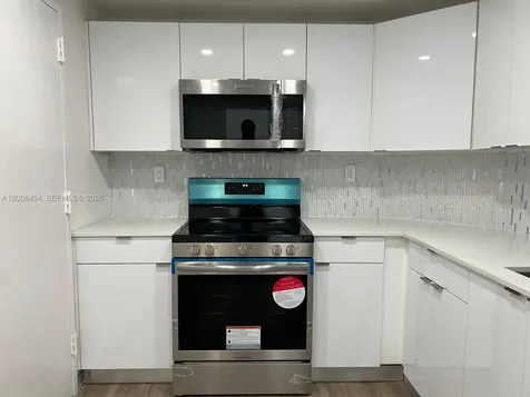 500 Bayview Drive Sunny Isles Beach FL 33160