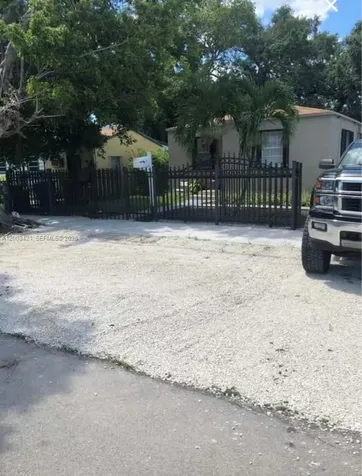 1342 NW 42nd Street Miami FL 33142