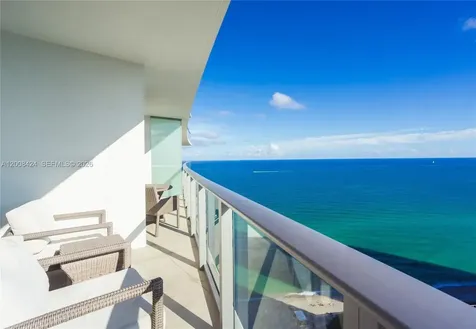 4111 S Ocean Drive Hollywood FL 33019
