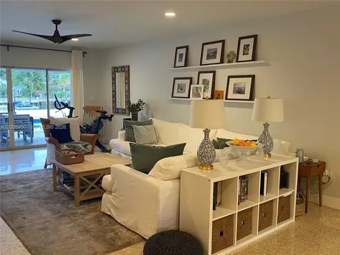 3485 N Meridian Avenue Miami Beach FL 33140
