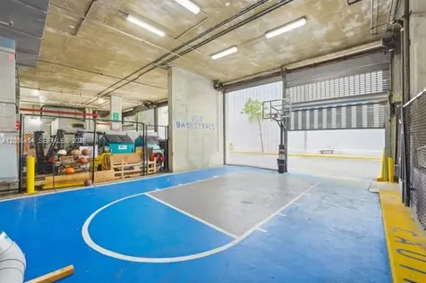 690 SW 1st Court Miami FL 33130