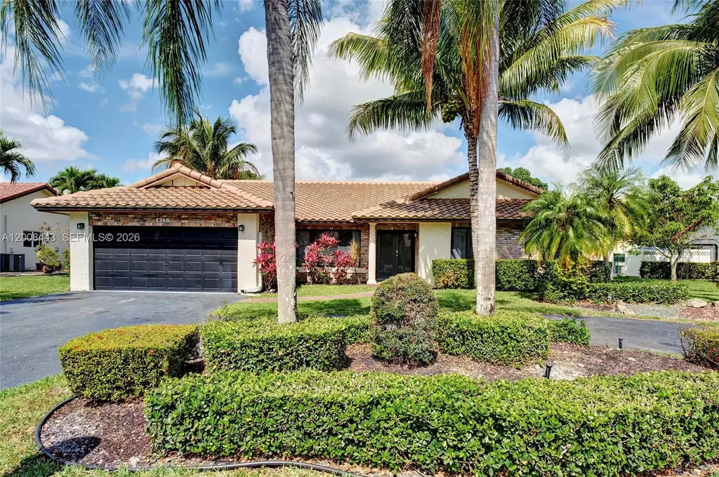 1768 NW 97th Terrace Coral Springs FL 33071