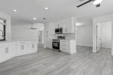 1768 NW 97th Terrace Coral Springs FL 33071