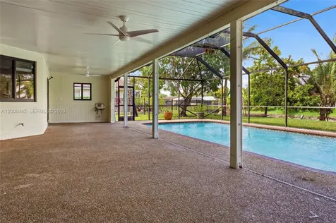 1768 NW 97th Terrace Coral Springs FL 33071