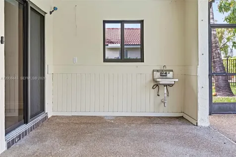 1768 NW 97th Terrace Coral Springs FL 33071