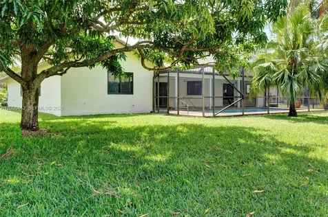 1768 NW 97th Terrace Coral Springs FL 33071