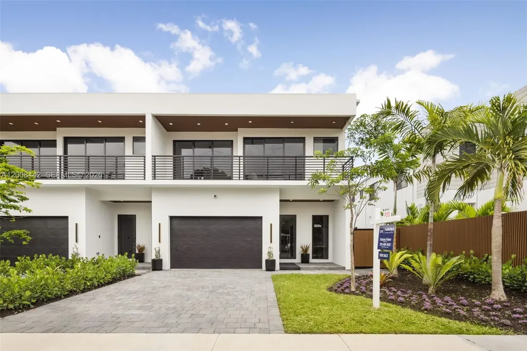 1122 NE 10 Fort Lauderdale FL 33304