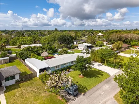 17260 SW 299th Street Homestead FL 33030