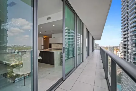 480 NE 31 Miami FL 33137