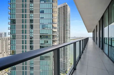 480 NE 31 Miami FL 33137