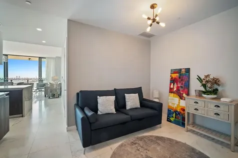 480 NE 31 Miami FL 33137