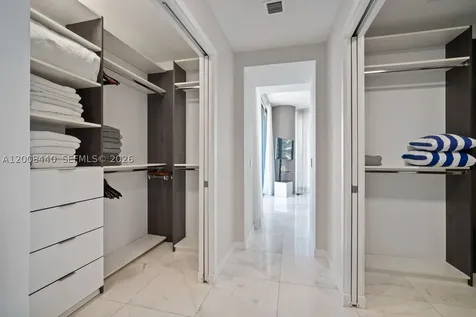 480 NE 31 Miami FL 33137