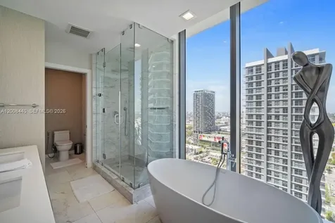 480 NE 31 Miami FL 33137