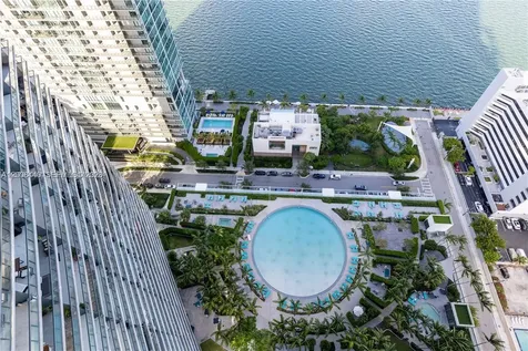 480 NE 31 Miami FL 33137
