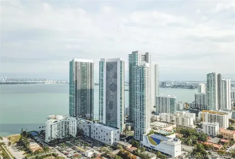 480 NE 31 Miami FL 33137